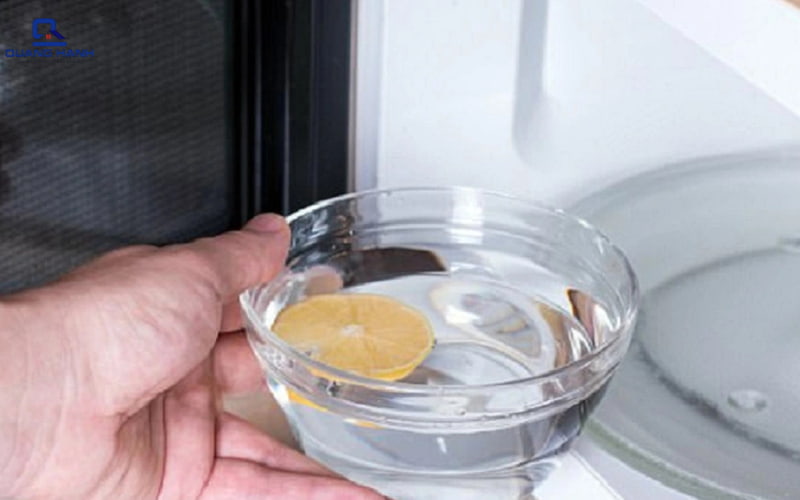 đồ thủy tinh bị mờ khi sử dụng máy rửa bát 8