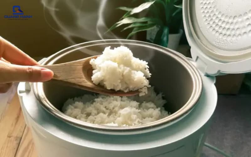 chế độ ủ ấm nồi cơm điện