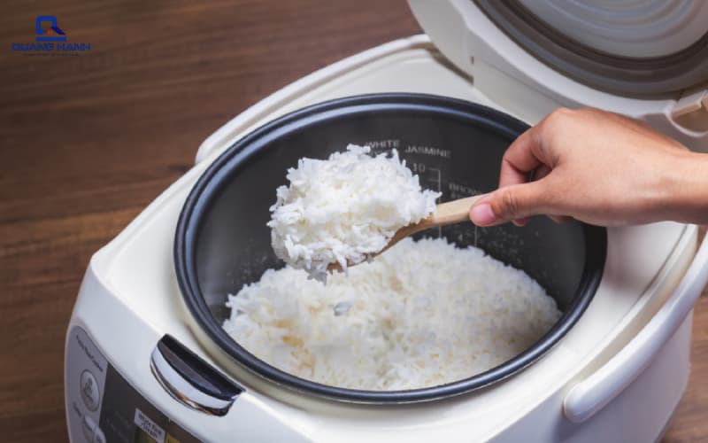 chế độ ủ ấm nồi cơm điện
