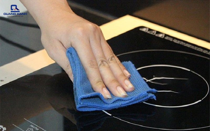 Bếp từ bị chập chờn 
