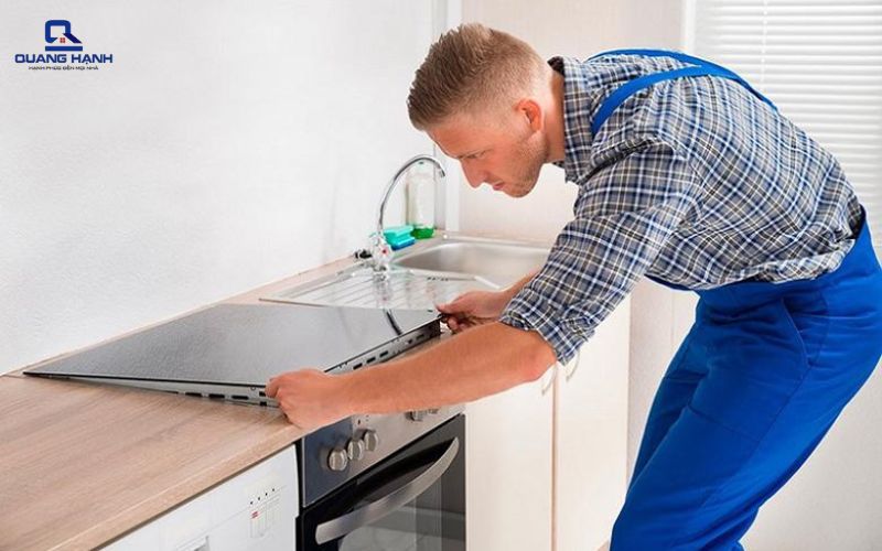 Bếp từ bị chập điện 