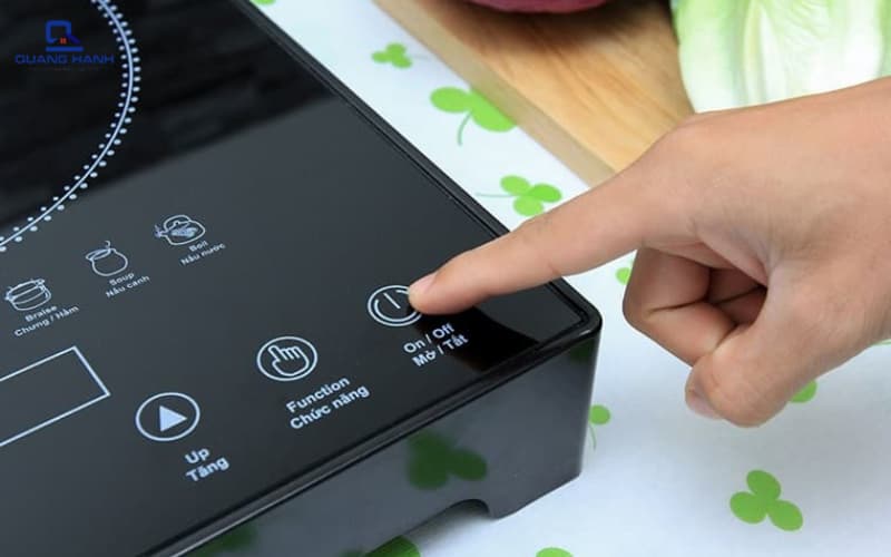 bếp từ không lên nguồn