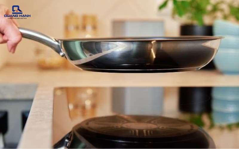 Bếp từ không nóng 