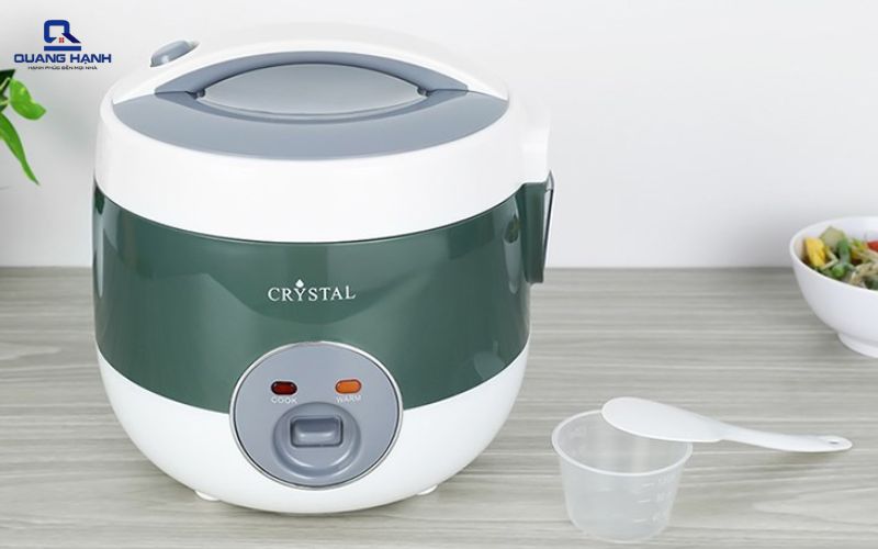 nồi cơm điện crystal của nước nào