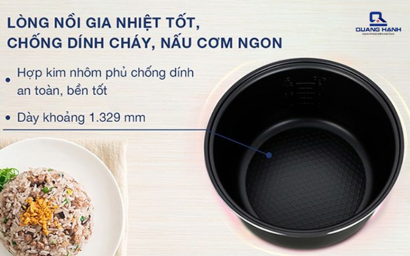 nồi cơm điện crystal của nước nào