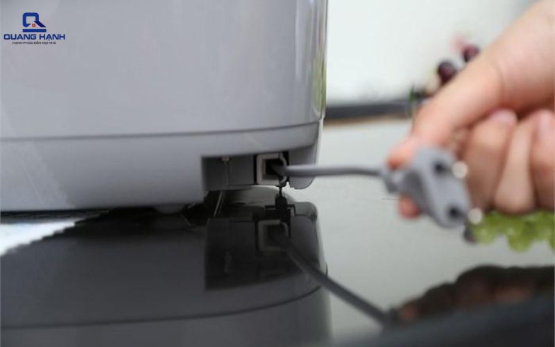 Nồi cơm điện ở chế độ hâm qua đêm có tốn nhiều điện không