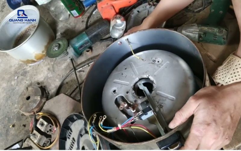cách tháo lắp nồi cơm điện