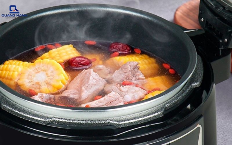 Công dụng nồi cơm điện - Nấu canh