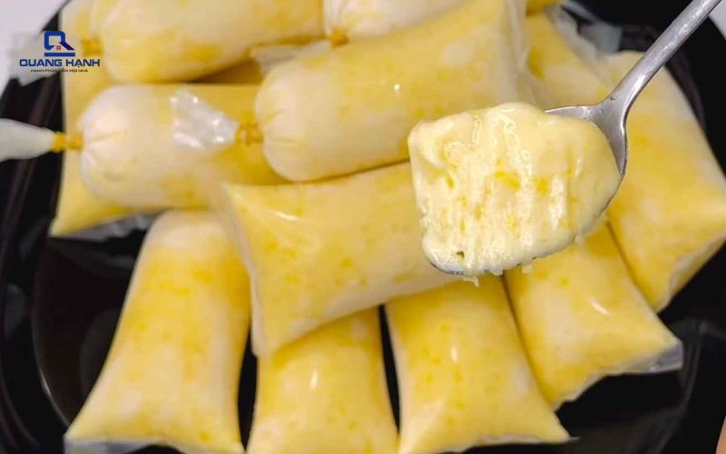 làm kem mít bằng máy xay sinh tố