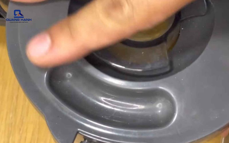 làm kem mít bằng máy xay sinh tố
