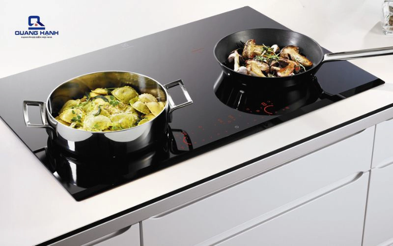 so sánh bếp từ bosch và chefs