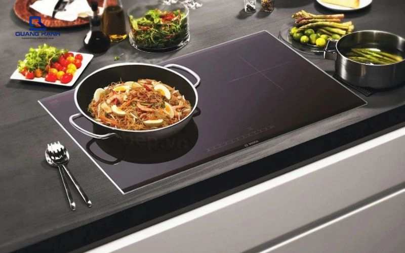 so sánh bếp từ bosch và chefs