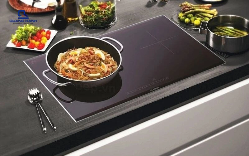 so sánh bếp từ bosch và bếp từ electrolux
