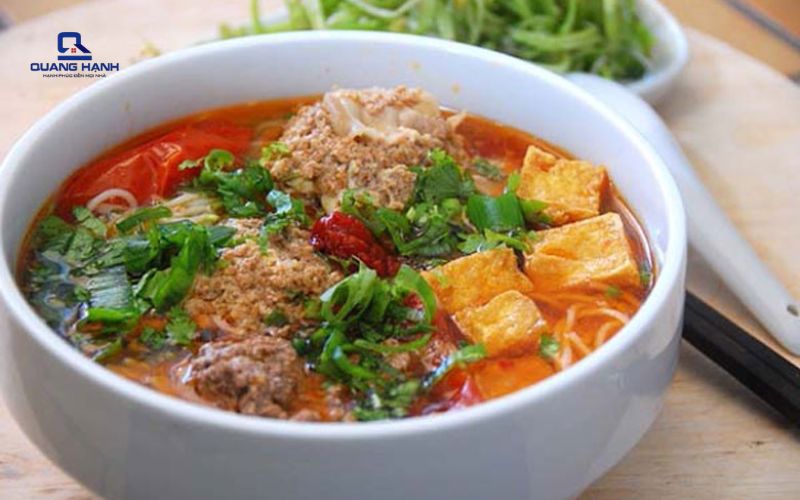 Xay cua bằng máy xay sinh tố