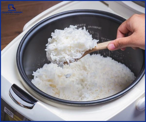 Cách sửa nồi cơm điện nấu không chín 