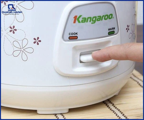 nồi cơm điện không bật nấc