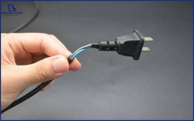 Dây cắm bị hỏng