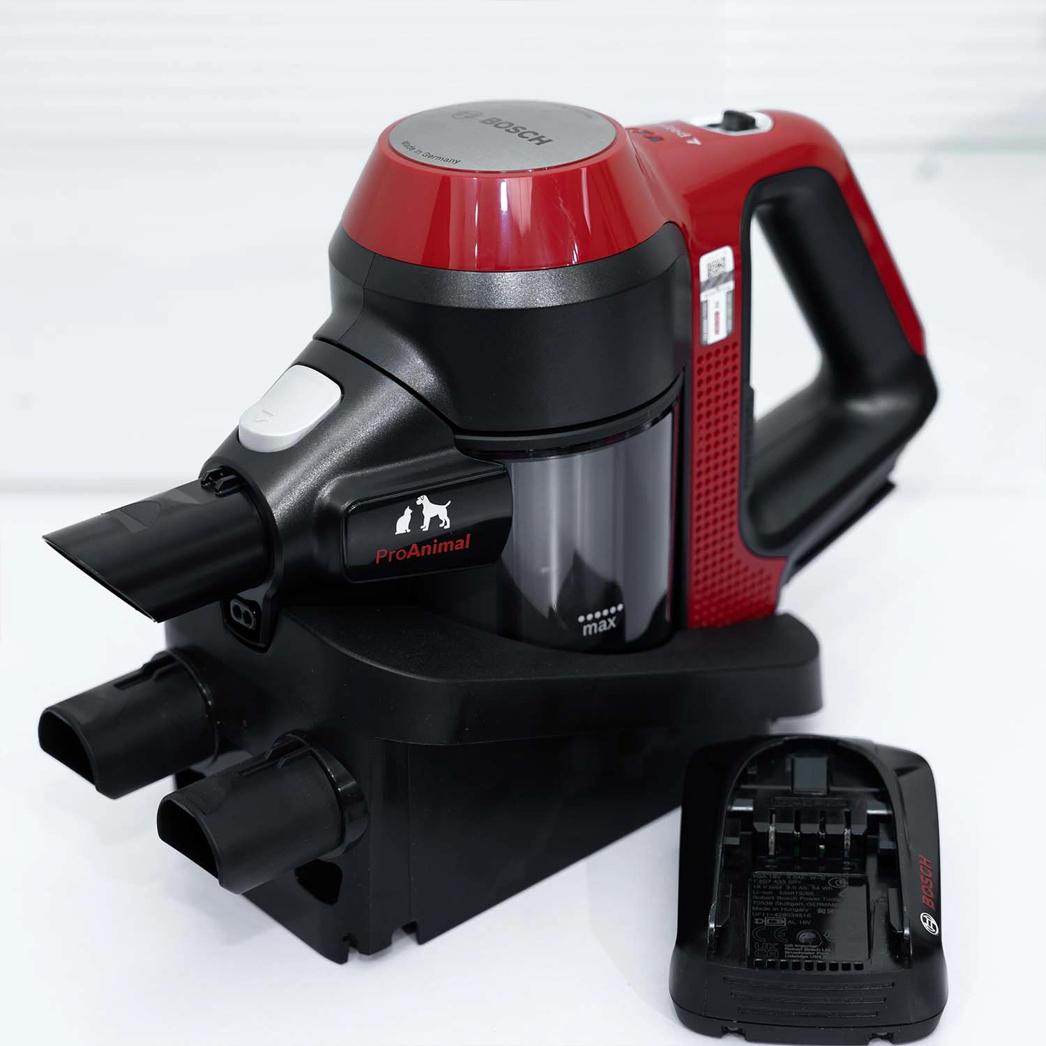/Upload/avatar/content-2026-2/may-hut-bui-bosch-bcs711pet-4.webp