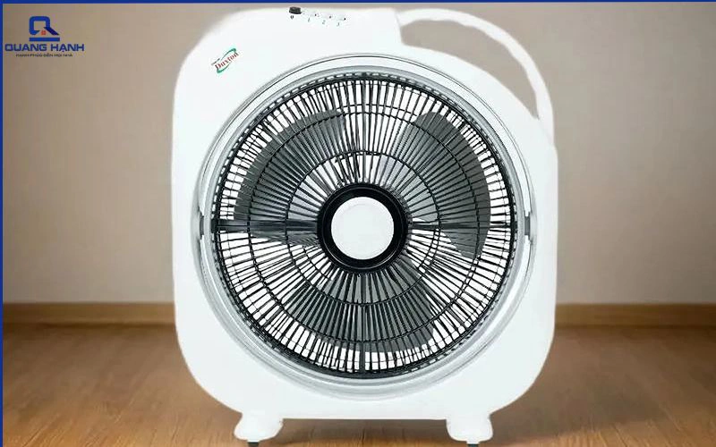 Nên mua quạt gì mát nhất vào mùa hè