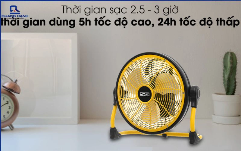 Nên mua quạt tích điện hay quạt năng lượng mặt trời