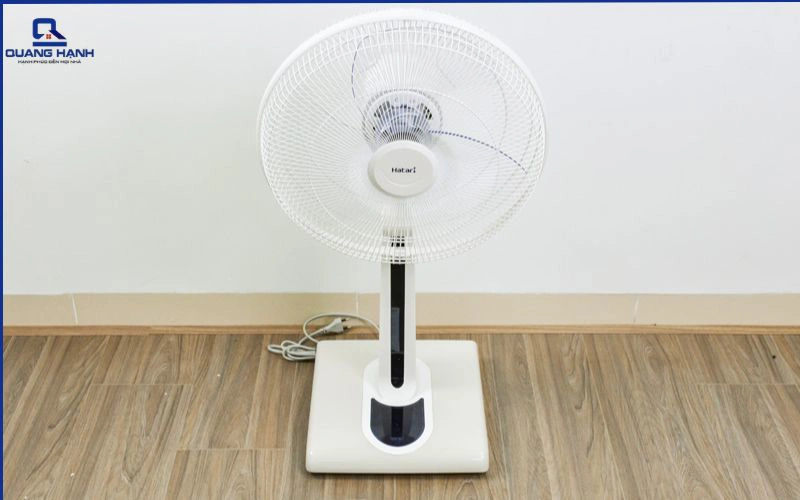 quạt lửng giá dưới 2 triệu