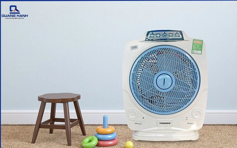 quạt sạc điện loại nào tốt