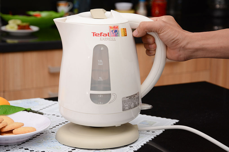 Khám phá những tiện ích của ấm đun siêu tốc Tefal- Xuất xứ thương hiệu Pháp