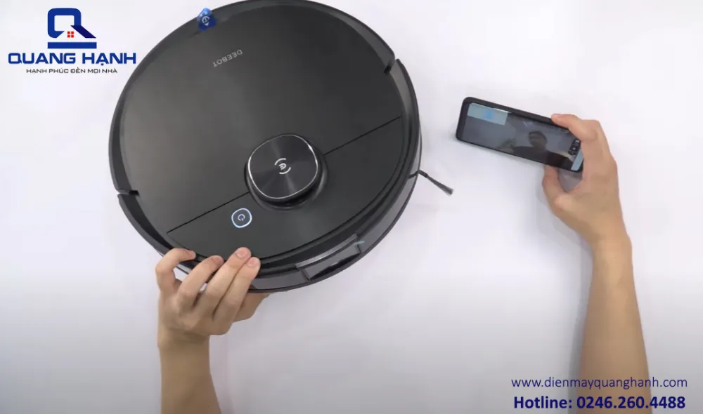 Robot hút bụi lau nhà Ecovacs Deebot T8 Aivi
