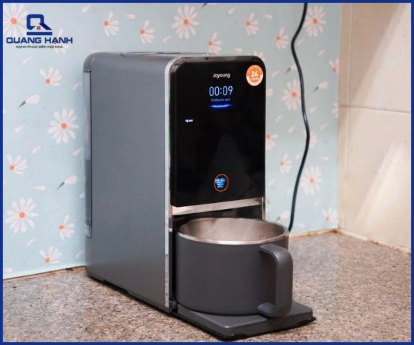 Các bộ phận trên máy làm sữa hạt Joyoung K7 Pro