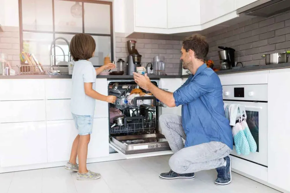 Lựa chọn dựa vào kích thước máy rửa bát