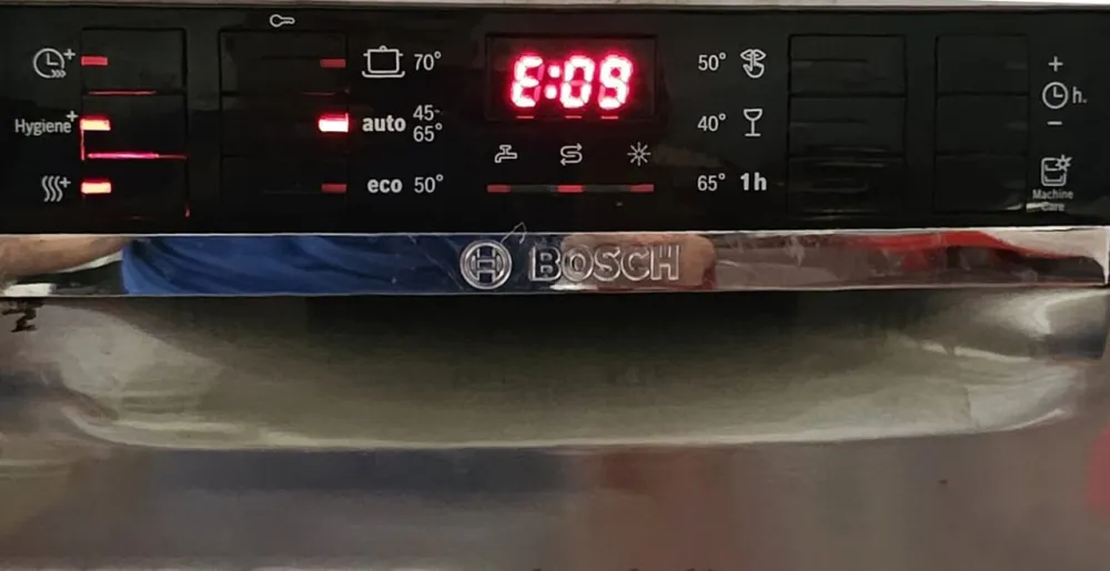 Lỗi e09 máy rửa bát Bosch