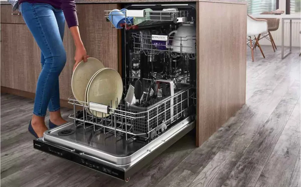 Lựa chọn dựa vào đánh giá và nhận xét