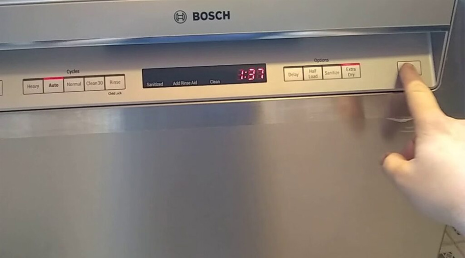 Nguyên nhân máy rửa bát Bosch bị khóa