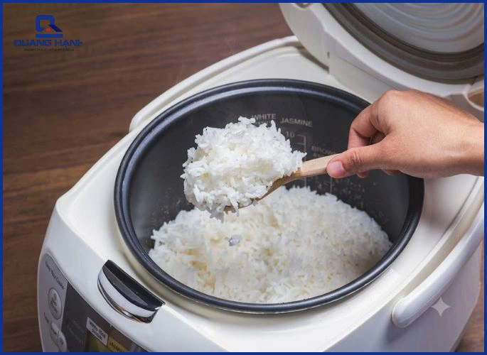 Nồi cơm điện nhảy nút khi cơm chưa chín