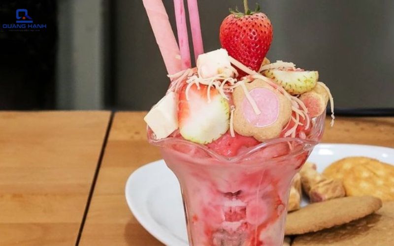 Làm kem bằng máy ép chậm