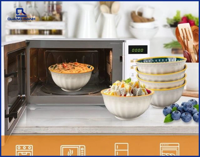 Bát bằng gốm sứ