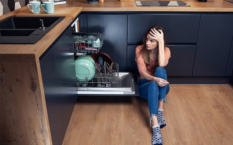 Một số vấn đề thường gặp khi máy rửa bát đang chạy thì mất điện