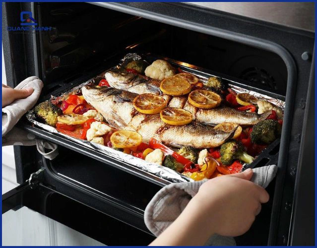 Nướng cá và hải sản