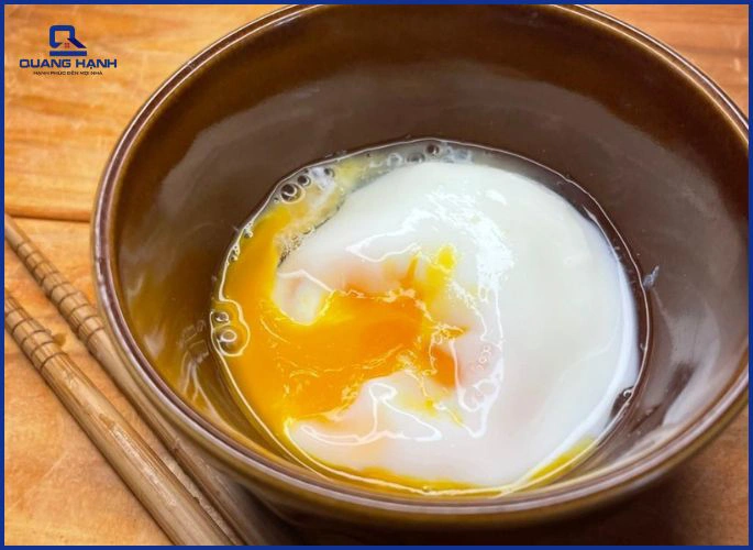 Cách làm trứng lòng đào bằng lò vi sóng
