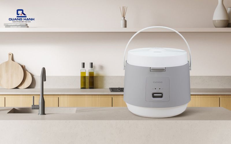 nồi cơm điện cho 6 người ăn