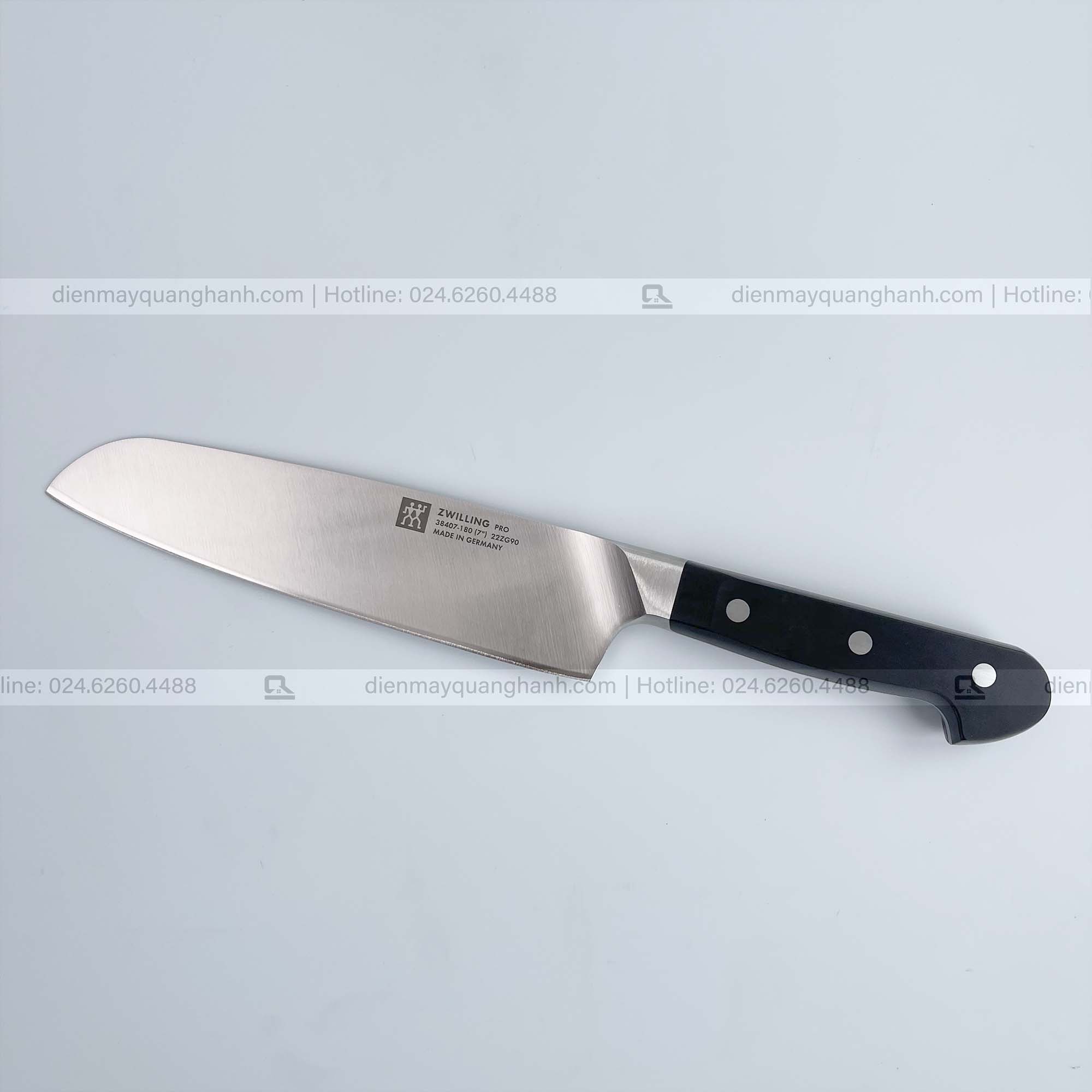 Dao Santoku ZWILLING Pro – 18cm 38407-181