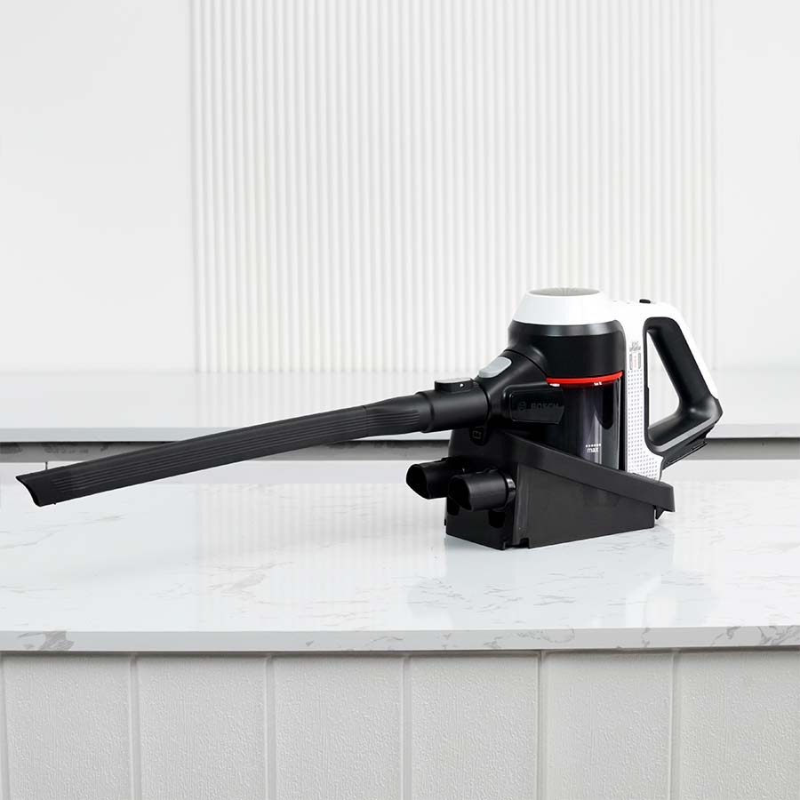 Ảnh thực tế Máy hút bụi cầm tay Bosch BBS711W