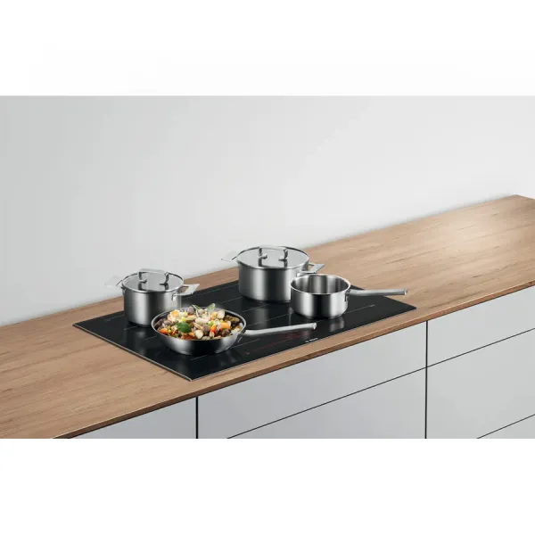 Bộ nồi 4 món Bosch HEZ9SE040 (2 nồi, 1 chảo, 1 quánh)