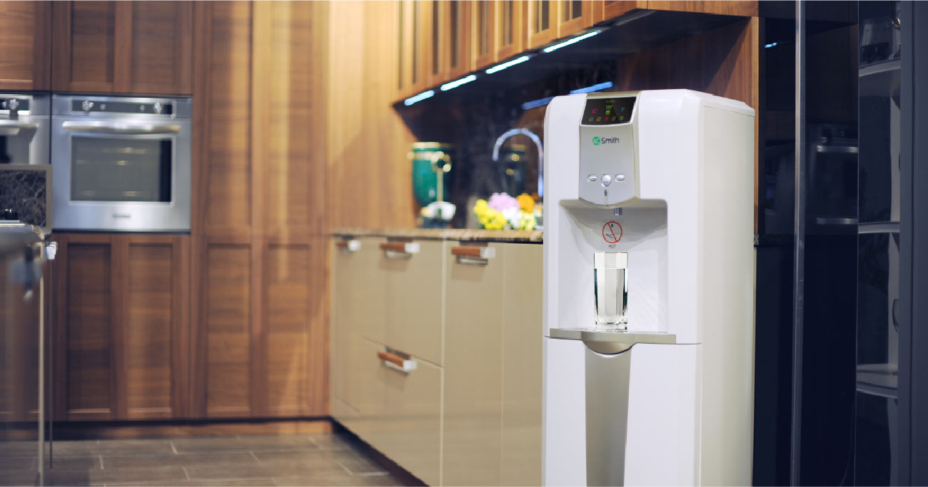Ảnh thực tế Máy lọc nước RO cây đứng A.O Smith ADR75-V-ET-1
