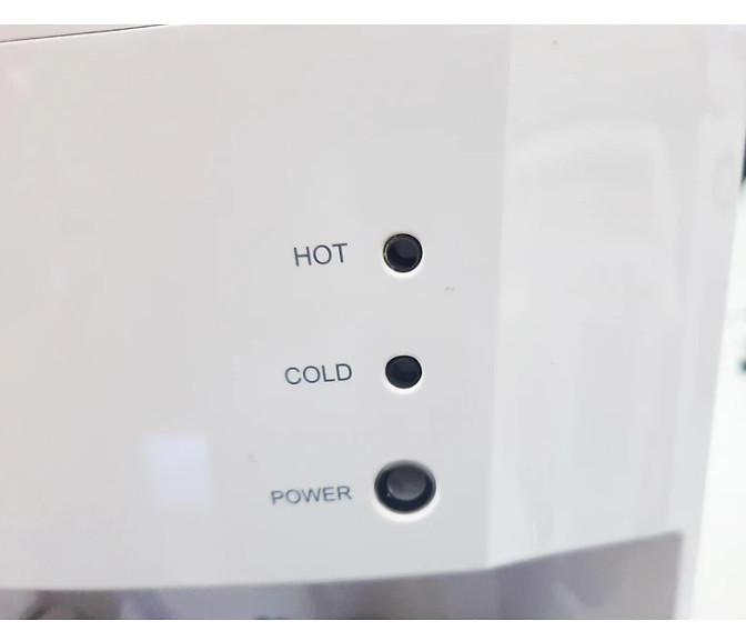 Máy làm nóng lạnh nước uống loại đứng Kangaroo KG50W03