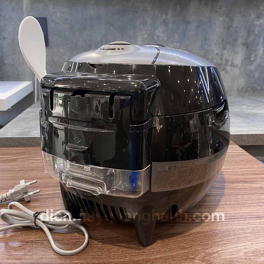 Ảnh thực tế Nồi cơm điện cao tần Cuckoo CRP-BHXB0660FD 1.08L