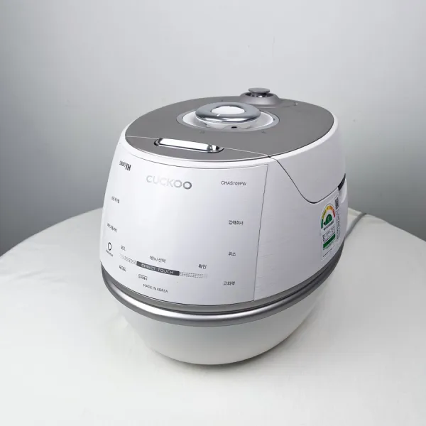 Nồi cơm điện cao tần Cuckoo CRP-DHAS069FW 1.08 lít