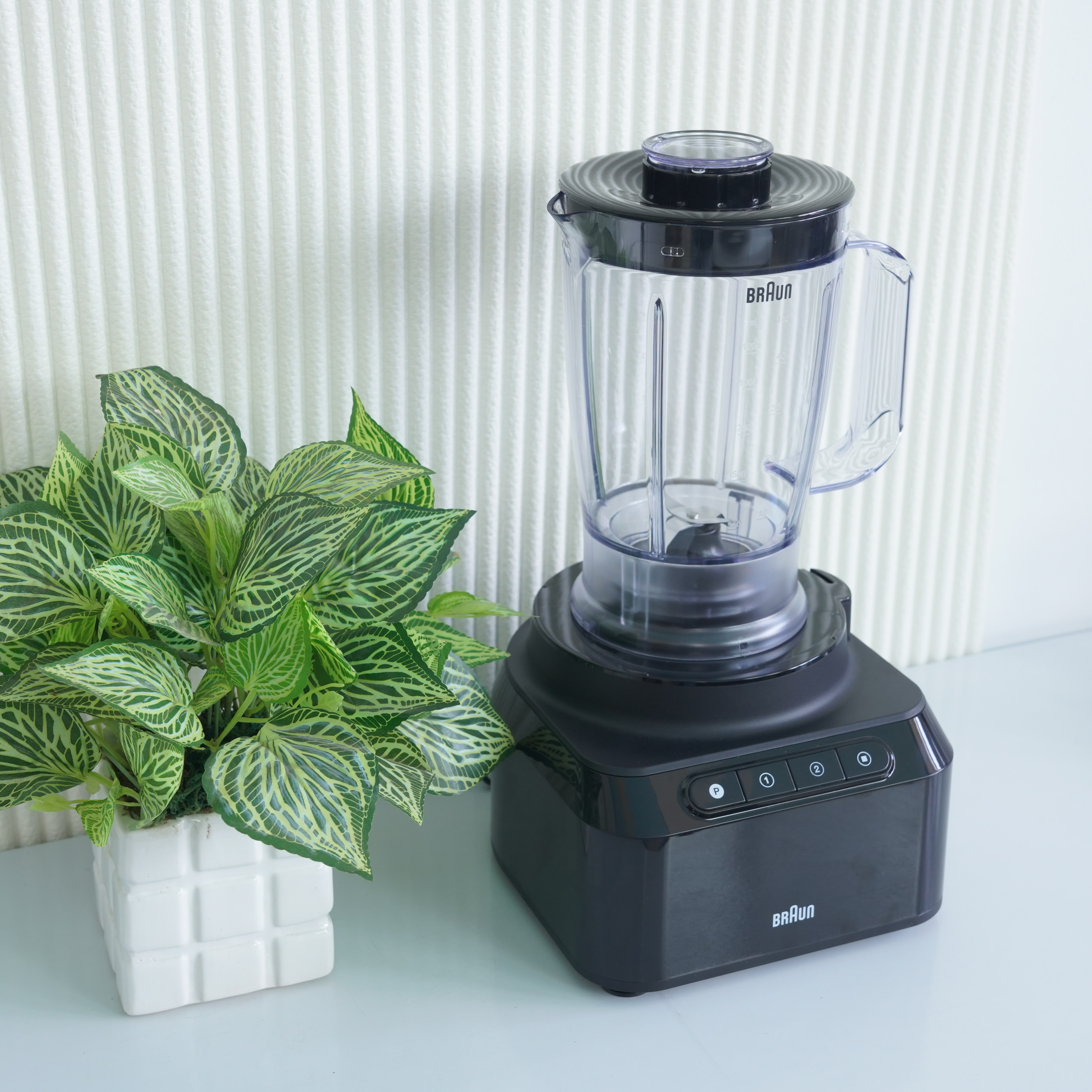 Ảnh thực tế Máy xay đa năng Braun FP3132BK