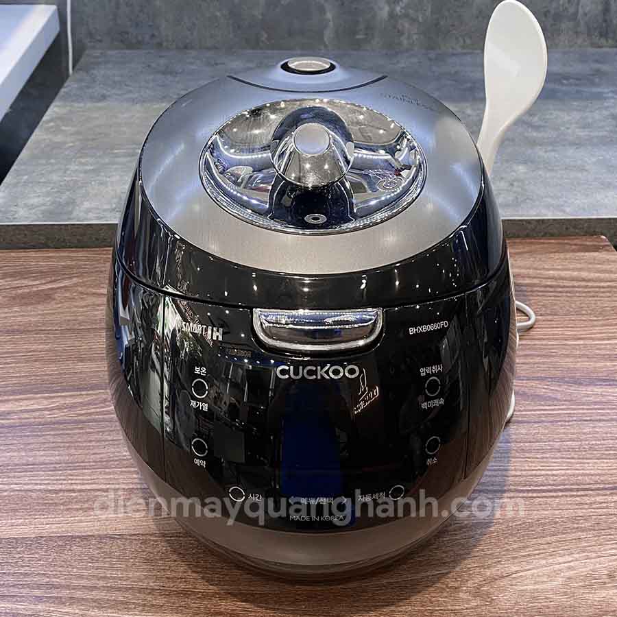 Ảnh thực tế Nồi cơm điện cao tần Cuckoo CRP-BHXB0660FD 1.08L