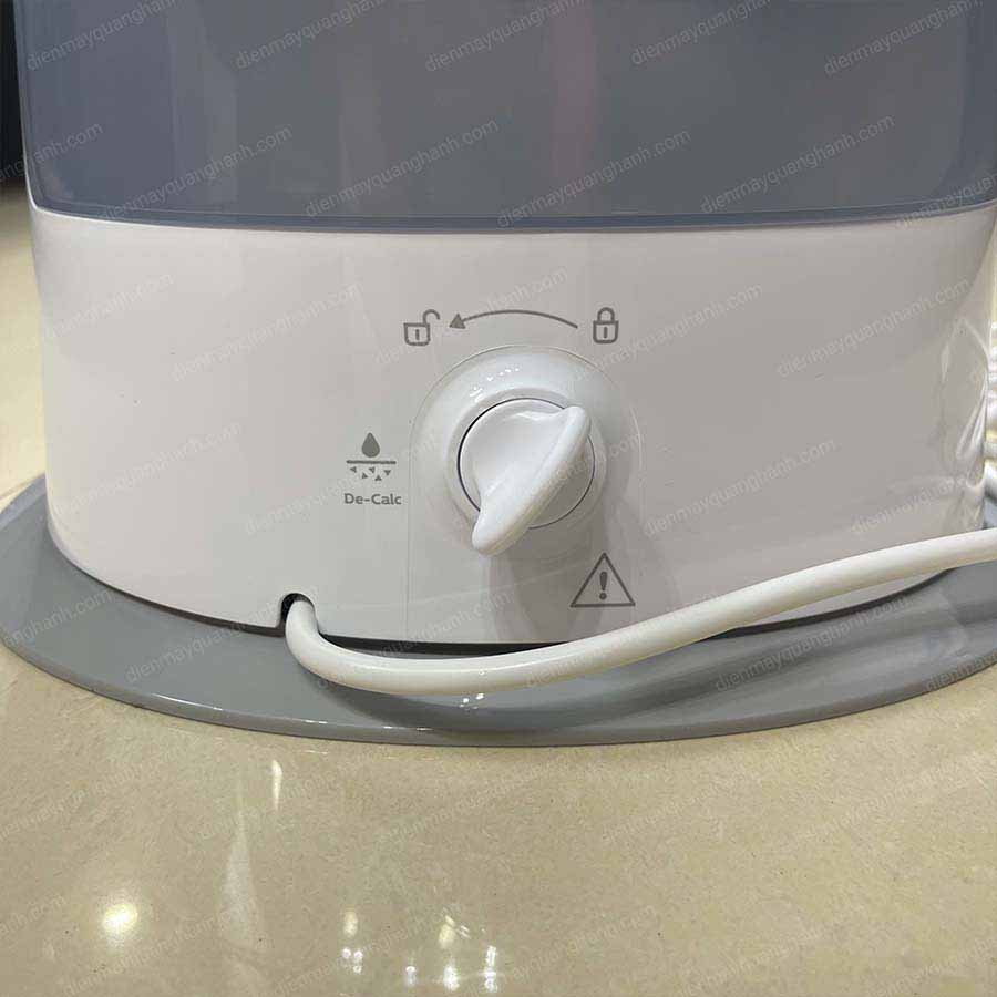 Ảnh thực tế Bàn ủi hơi nước đứng GC487/89
